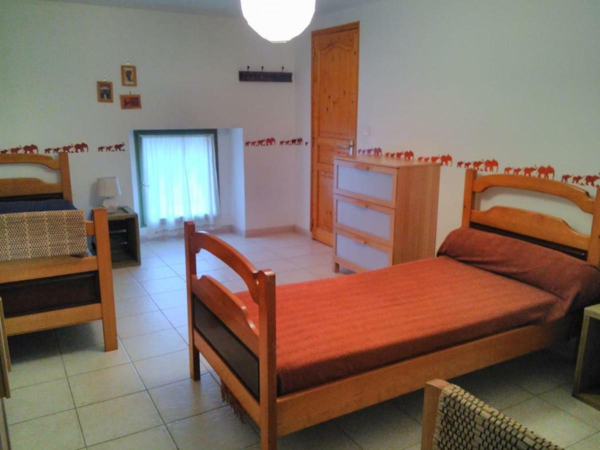 Le Coing Villa La Guiltiere ภายนอก รูปภาพ